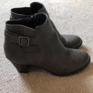 grey booties